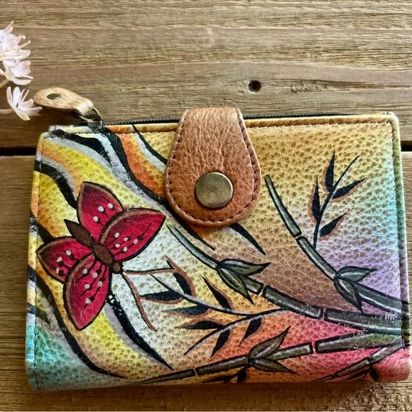 Artistic Anuschka leather hand painted wallet - Picture 2 of 16